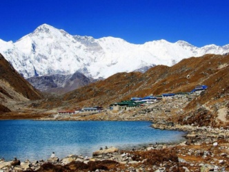 Gokyo Valley 1024x553