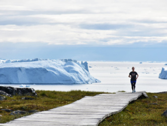 Greenland Westerngreenland Ilulissat Runners 004